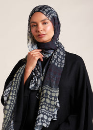 Iznaq Hijab